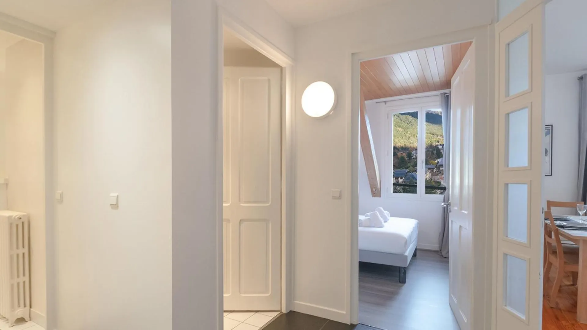 Appartement Lumineux En Centre-Ville Avec 2 Chambres Et Wifi A Chamonix - Fr-1-343-202